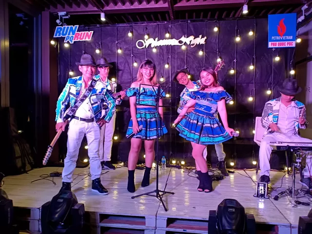 ban nhac flamenco tumbadora petro vietnam phu quoc poc gala dinner melia ho tram resort 004