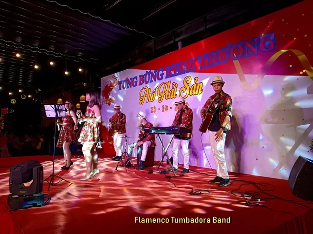 FLAMENCO TUMBADORA BAND KHAI TRƯƠNG NHÀ HÀNG PHỐ HẢI SẢN CHÁNH NGHĨA BÌNH DƯƠNG 001