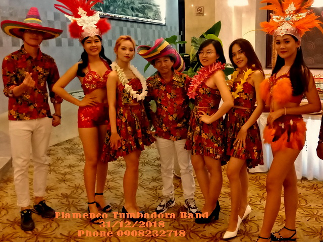 Ban Nhac Flamenco Tumbadora Sealinks City Resort Mui Ne Countdown Party 2018