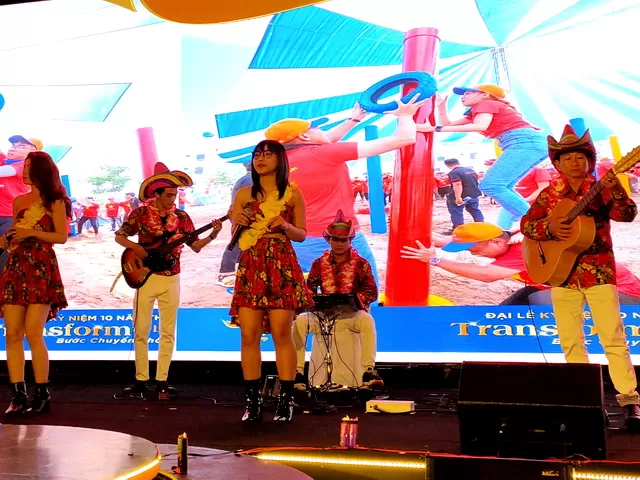 Flamenco Tumbadora Band Thang Loi Group 10th Anniversary Event Hawaii Pool Party 002