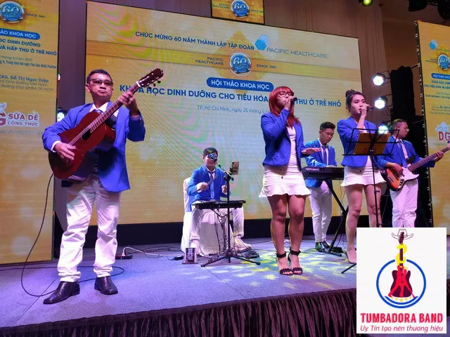 Flamenco Tumbadora Band Hoi Thao Khoa Hoc 003
