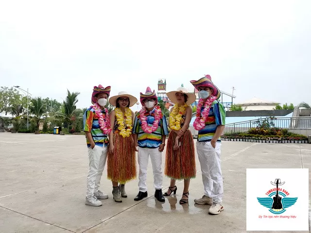 BAN NHẠC FLAMENCO TUMBADORA BIỂU DIỄN LỄ KHÁNH THÀNH CÔNG VIÊN NƯỚC SƠN TIÊN THE AMAZING BAY 001