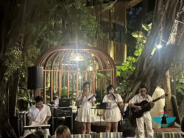 Tumbadora Band Biểu Diễn Nhạc Acoustic tại An Lâm Retreats 007
