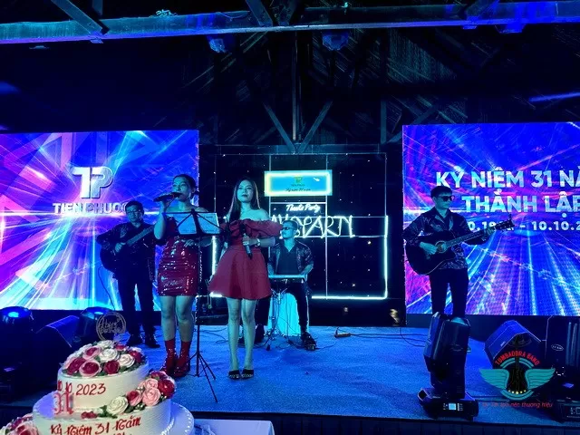 TUMBADORA BAND BIỂU DIỄN NHẠC ACOUSTIC LỄ KỶ NIỆM 31 NĂM THÀNH LẬP CÔNG TY TIẾN PHƯỚC 04