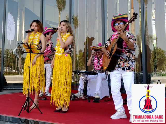 Flamenco Tumbadora Band Du An Gem Sky World Long Thanh Tap Doan Dat Xanh 3