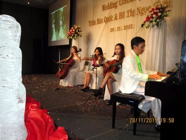 Cho thuê ban nhạc đám cưới