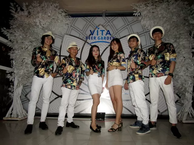 Vita Beer Garden Ban Nhạc Flamenco Tumbadora 016